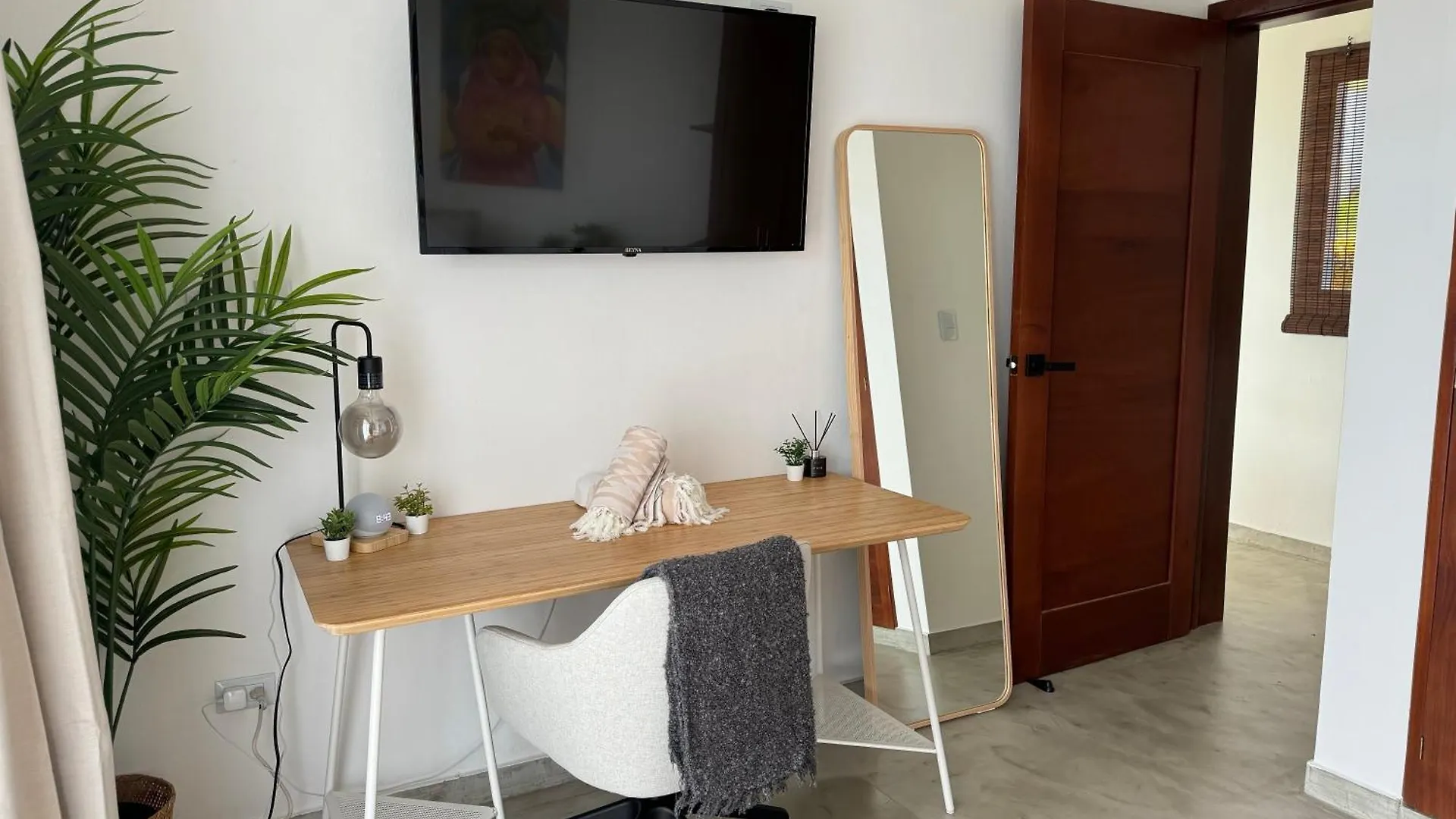 Catalina, Cabrera Oceanview Multi 2 Bd 2 Bath Condo Units With Balcony And Pool アパート